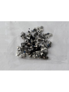 Set de tornillos negros para iPhone 16 A3287 A3081 A3286 A3288 calidad premium