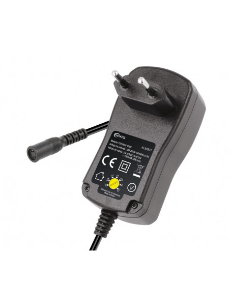 Alimentatore Universale Con Uscita 3-12vdc 1500ma E 8 Connettori Pce1500 Uni 55938933