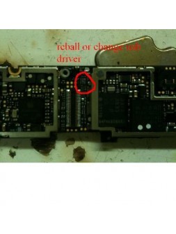 IC no carga iPhone 4